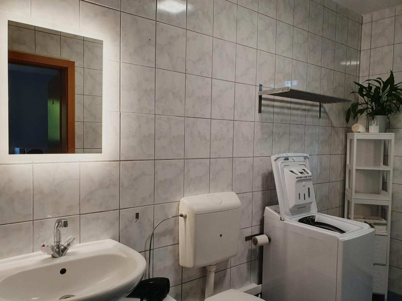Ferienwohnung Lug Bagian luar foto