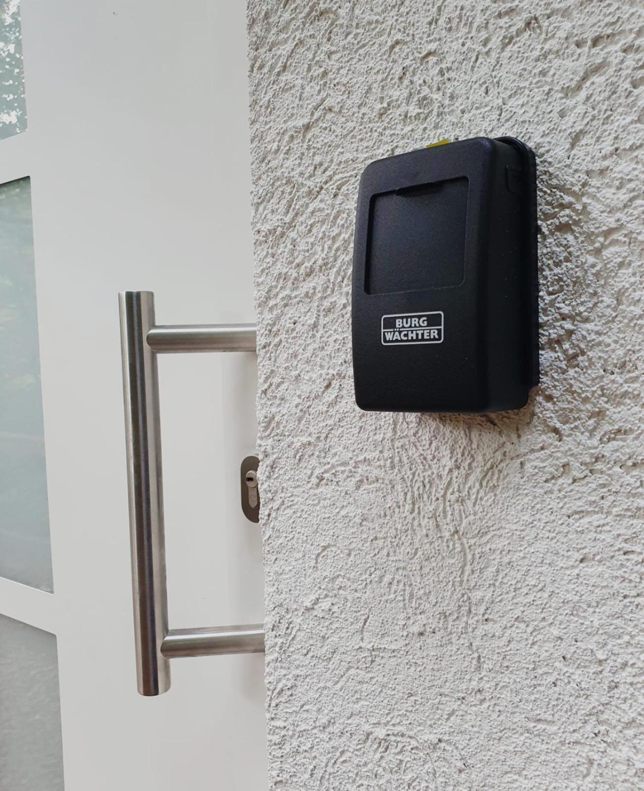Ferienwohnung Lug Bagian luar foto
